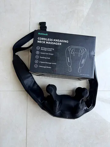 Cordless Kneading Neck  Shoulder Massager