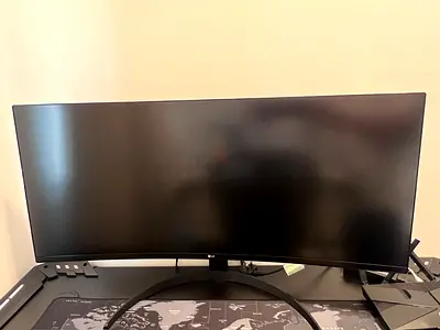 LG 34-inch Curved UltraWide Monitor - As new Condition with box zero scratches