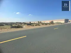 Industrial land for sale in Sharjah / Freehold for Arabs / Usufruct rights for foreigners / Ready f
