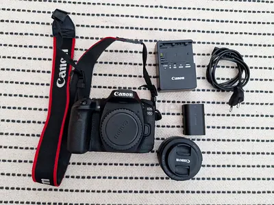 Canon 90D+lense 50fix 1.1.8