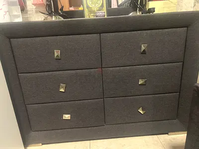 Bedroom Queen Size Bed with 2 Drawer storage, 2 Bedside Drawers, And 6 Drawer Vanity with mirror
