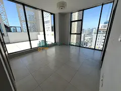 Penthouse for rent in Al Mamzar Sharjah with 3 bedrooms, free parking, gym for men &amp; women, free