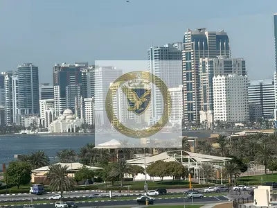 تكييف مجانا \ تامين شيك لا يصرف \ مساحات واسعة \ اطلالة مفتوحة \ غرفة غسيل \ تسهيلات في السداد \ موقع حيوي \ قريبة من الكورنيش