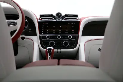 2021 Bentley BENTAYGA — миниатюра 12
