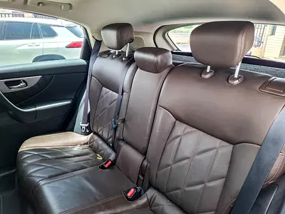 صورة 12 لـ 2016 Infiniti QX70