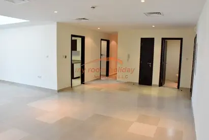 Corner Huge Villa | 6 Bed+Maids | Front and Backyard | Private Garden
