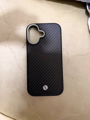 Spigne enzo aramid case iphone 17