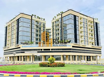 Modren Brand New Luxury 3-BHK with Balcony☆Sharjah Mosque View☆Free GYM & Pool☆Car Parking