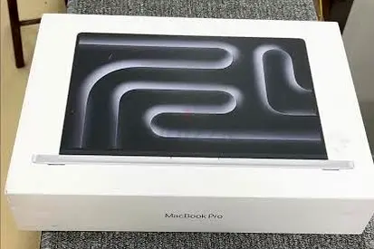 16” MacBook M5 Pro 48GB 1TB Brand New
