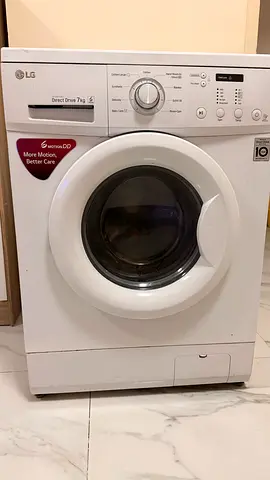 LG 7KG Front Door washing machine