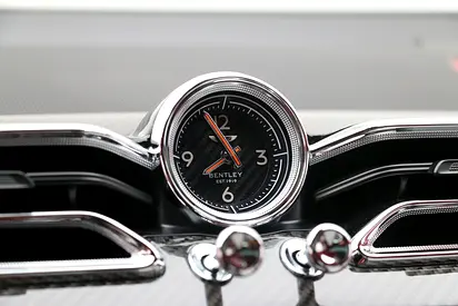 2021 Bentley BENTAYGA — миниатюра 15