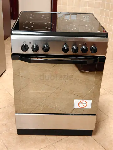 Used Indesit Freestanding Electric Cooker with Glass Ceramic Hob - Stainless Steel