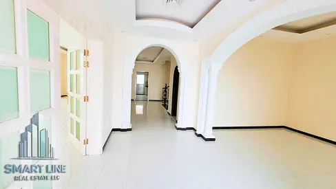 LUXURIOUS 4 BR PLUS VILLA WITH WARDROBES MAJLIS ROOM MAID ROOM LIVING HALLS OUTSIDE NICE SPACE FOR GARDEN AREA HAVE COVERED PARKING