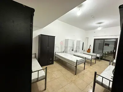 Cheapest bed space in DSO brand new apartment Single bed in gates one
