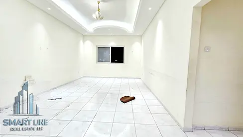 Like A BRAND NEW Building// 2BHK apartment with Close Hall and Big Balcony //, Just 38k