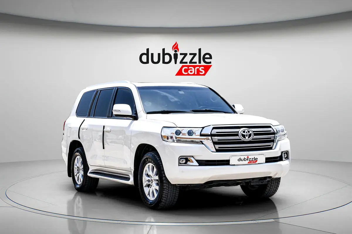 Toyota Land Cruiser 2021 — photo 1 of 16