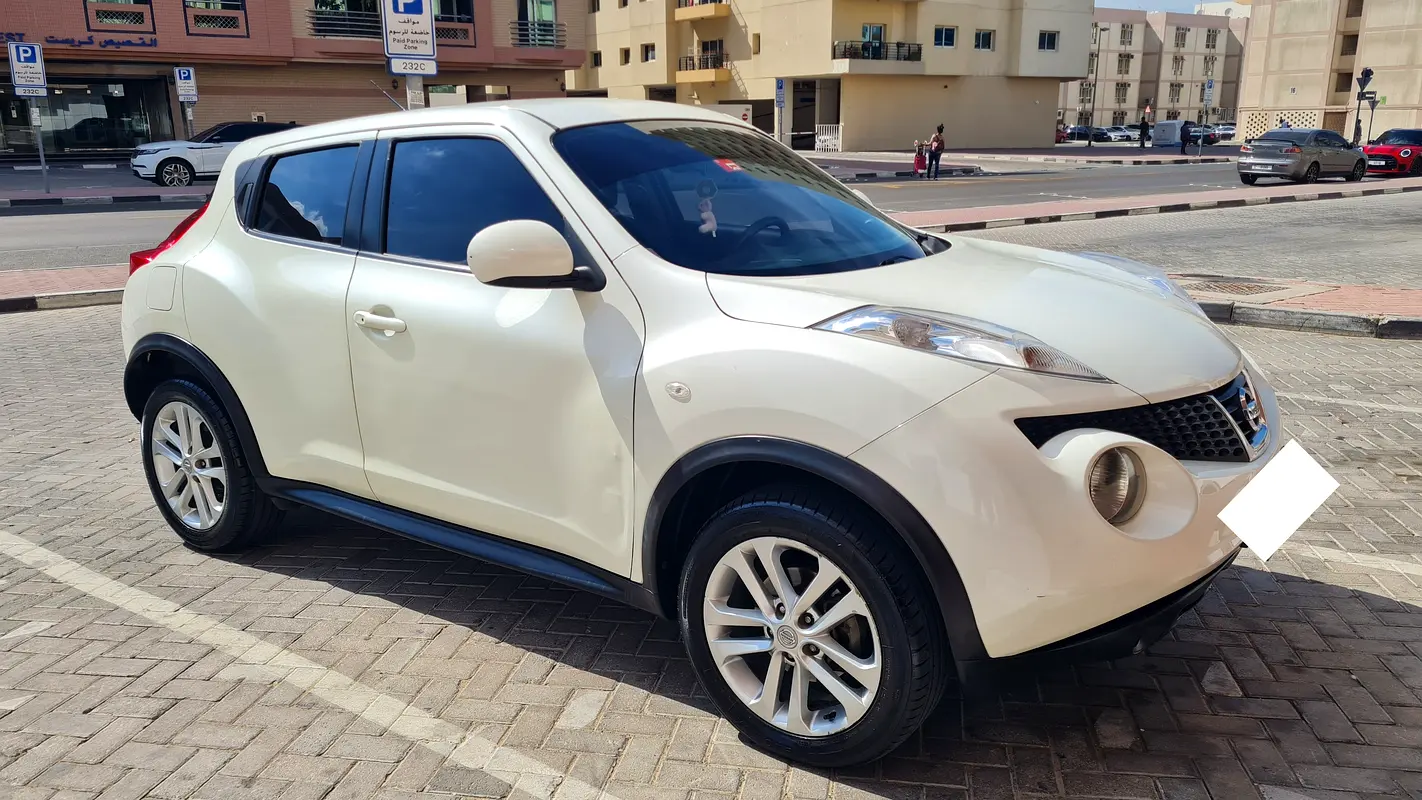 Nissan Juke 2016 — photo 1 of 20