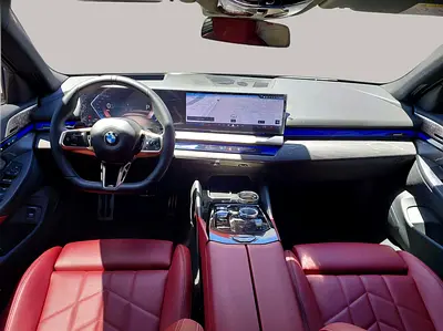 صورة مصغرة 9 لـ 2024 BMW 5-SERIES