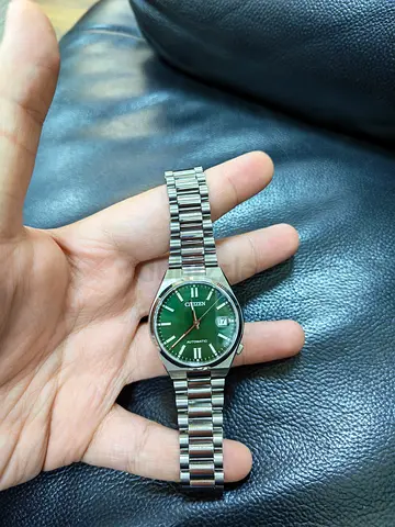 Citizen tsuyosa brand new unworn with box and papers under valid warranty of 3 years