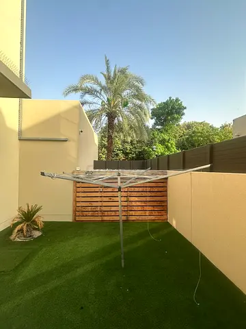 Used Rotary Retractable Clothesline / Outdoor Drying Rack