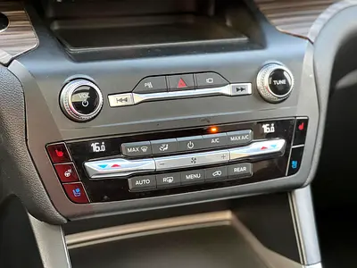 صورة 11 لـ 2020 FORD EXPLORER