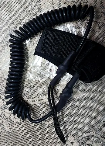 Black Coiled Surfboard Leash with Ankle Strap - Good Condition