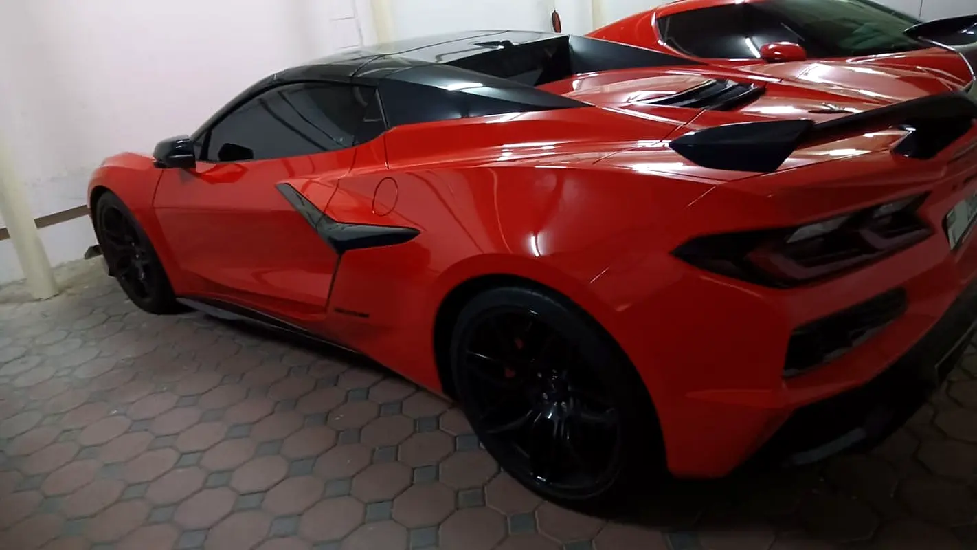 Chevrolet Corvette 2024 — photo 1 of 10