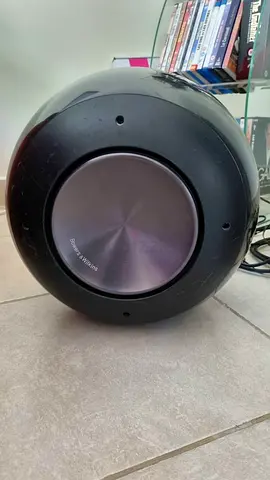 Bowers and Wilkins pv1 subwoofer