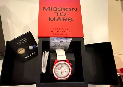 Swatch Mission to Mars Bioceramic MoonSwatch with Box and Papers