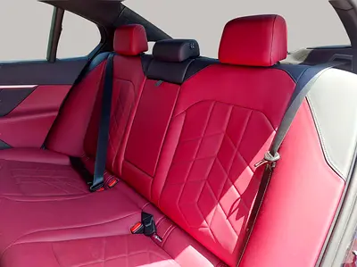 صورة مصغرة 13 لـ 2024 BMW 5-SERIES