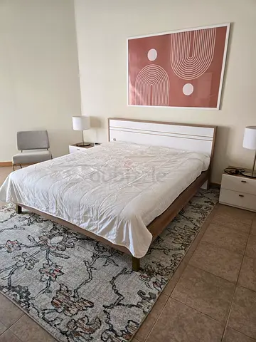 King size bed + night stands