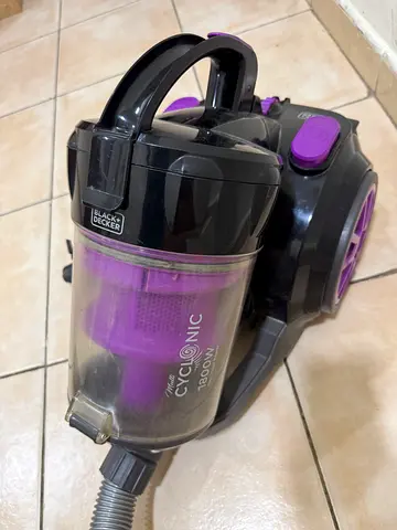 Vacuum Cleaner Black + Decker