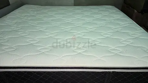 Urgent Sale: DOUBLE MATTRESS Sharjah