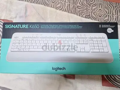 Logitech Signature K650 Wireless Bluetooth Keyboard - White