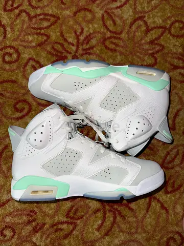Jordan White and Mint High-Top Sneakers (Like New) - Size Unknown