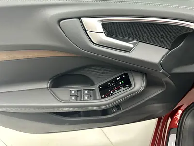 صورة مصغرة 14 لـ 2025 AUDI A5