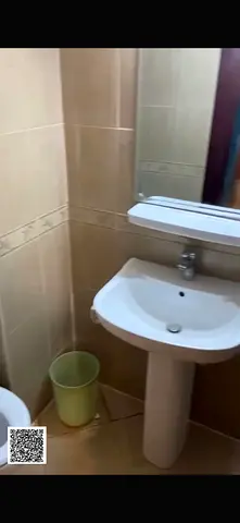 للبيع غرفه وصاله في السيتي تاور