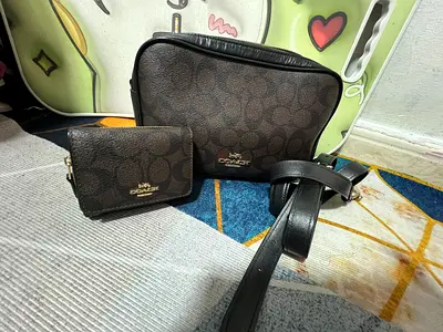 Coach brown signature crossbody bag with matching wallet and belt - good condition