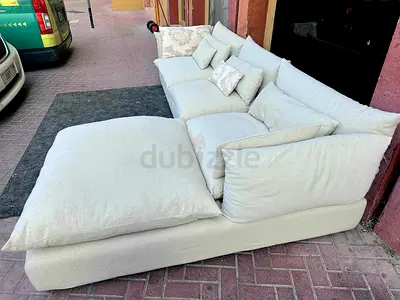Brand New Condition High Quality Marina Home feather 🪶 filled sofa