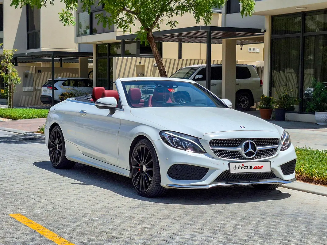 Mercedes-Benz C-Class 2017 — photo 1 of 15