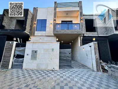 جاهزة للسكن علي الشارع الرئيسي فيلا تاون هاوس طابقين وروف شامل رسوم التسجيل والتملك والكهرباء والماء