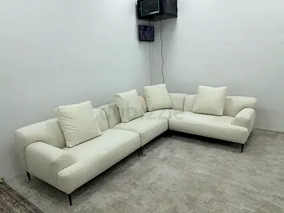 Selling the loom collection lshape sofa