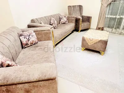 Light grey 5-piece living room sofa set with armchair and ottoman