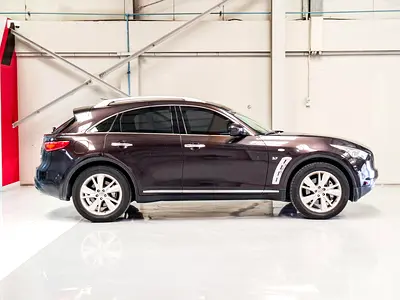 صورة 4 لـ 2016 Infiniti QX70