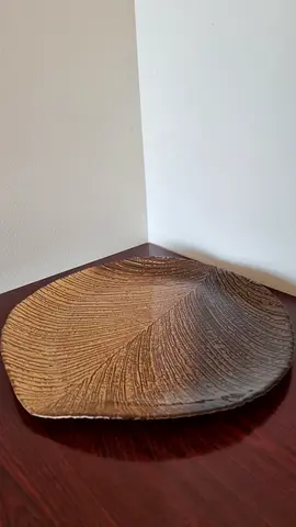 Handmade Textured Decorative Bowl / Centerpiece صحن ديكور للصالة عمل يدوي ممتاز انيق سنتربيس للديكور