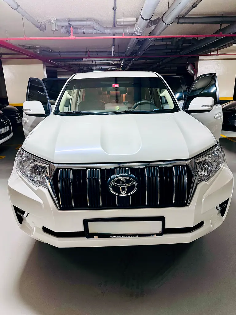 Toyota Prado 2019 — photo 1 of 6