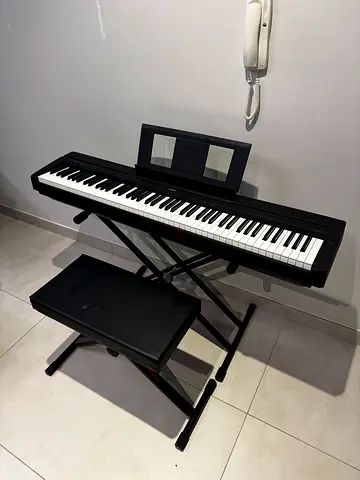 Yamaha P-45 Keyboard Piano