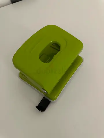 hole puncher