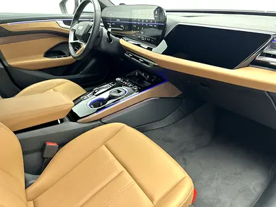 صورة 10 لـ 2026 AUDI A6