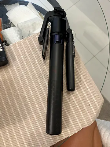 Smart Phone Stand with Auto Face Tracking